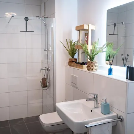 Апартаменты Modernes 1 Zimmer Im Zentrum Offenbachs